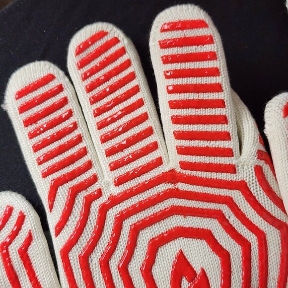 Azoker Brand Red and White Long Cuff BBQ Grill Heat Resistant Gloves Made in USA - Picture 5 of 16